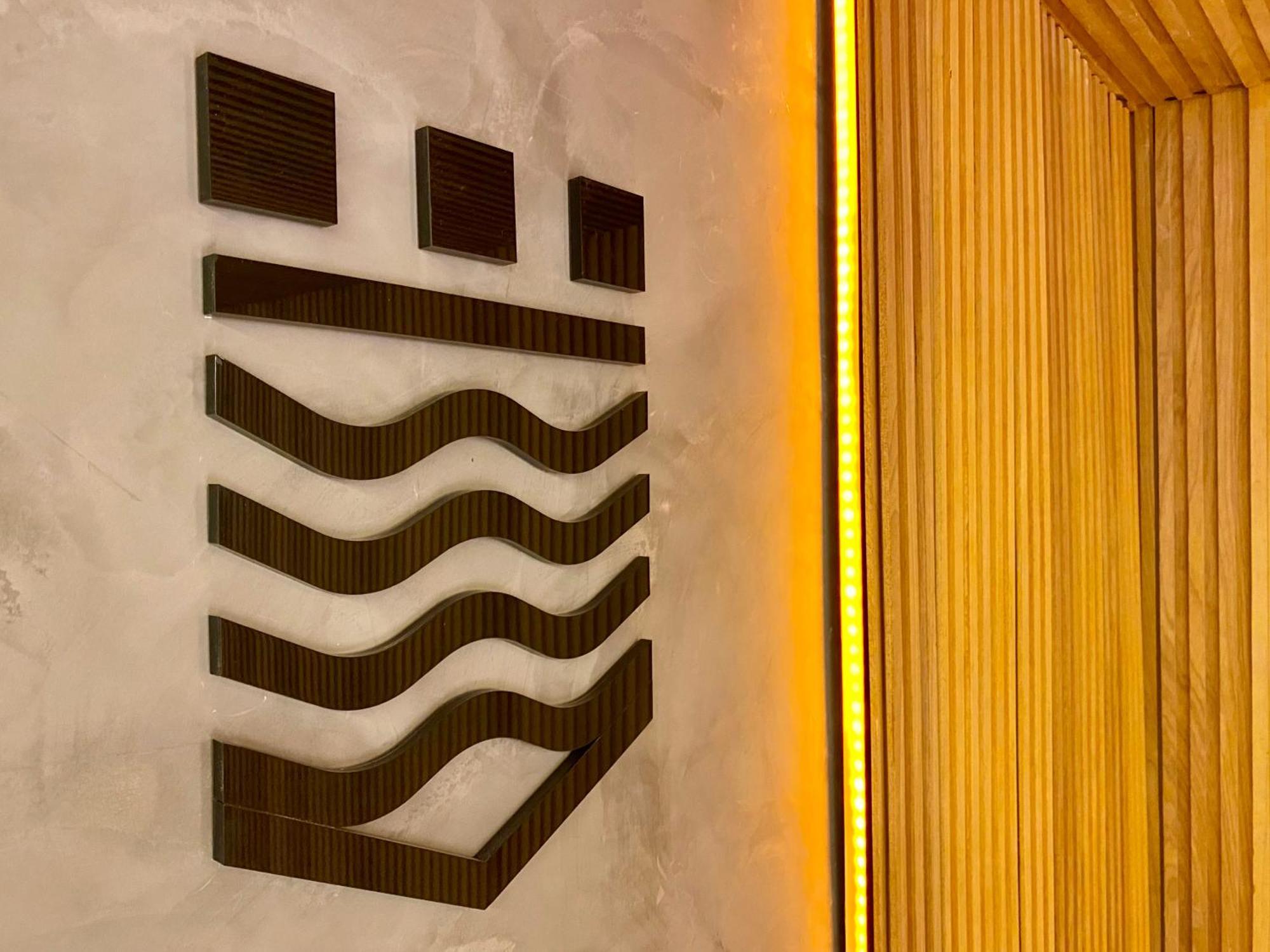 Kastel Petropolis Hotell Exteriör bild